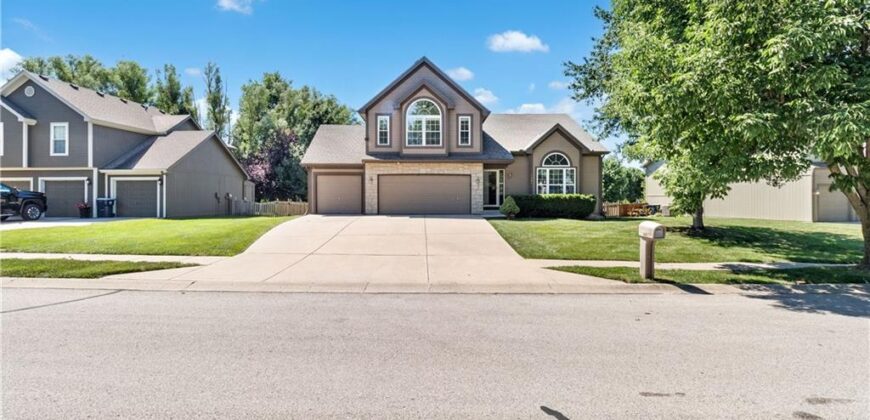 7905 NE 112th Street, Kansas City, MO 64157