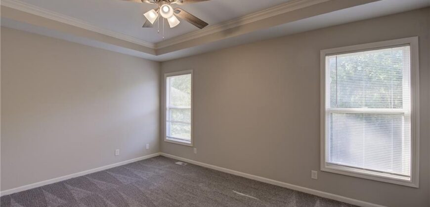1721 Collins Drive, Platte City, MO 64079