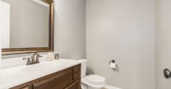 915 W 7th Avenue, Kearney, MO 64060