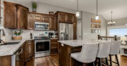 915 W 7th Avenue, Kearney, MO 64060