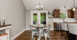 915 W 7th Avenue, Kearney, MO 64060