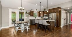 915 W 7th Avenue, Kearney, MO 64060