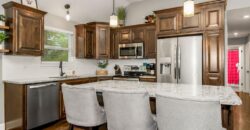 915 W 7th Avenue, Kearney, MO 64060