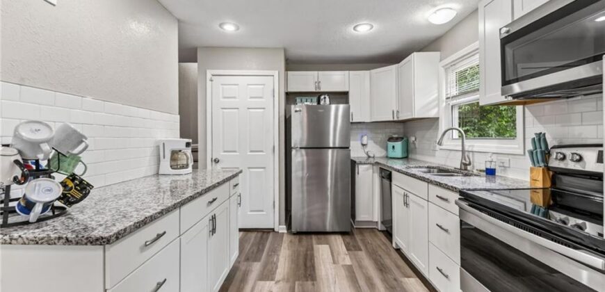4925 N Smalley Avenue, Kansas City, MO 64119