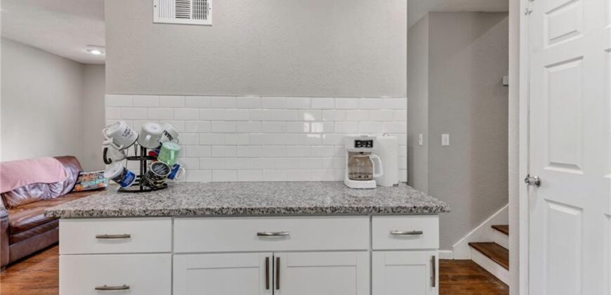 4925 N Smalley Avenue, Kansas City, MO 64119
