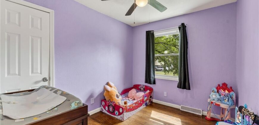 4925 N Smalley Avenue, Kansas City, MO 64119
