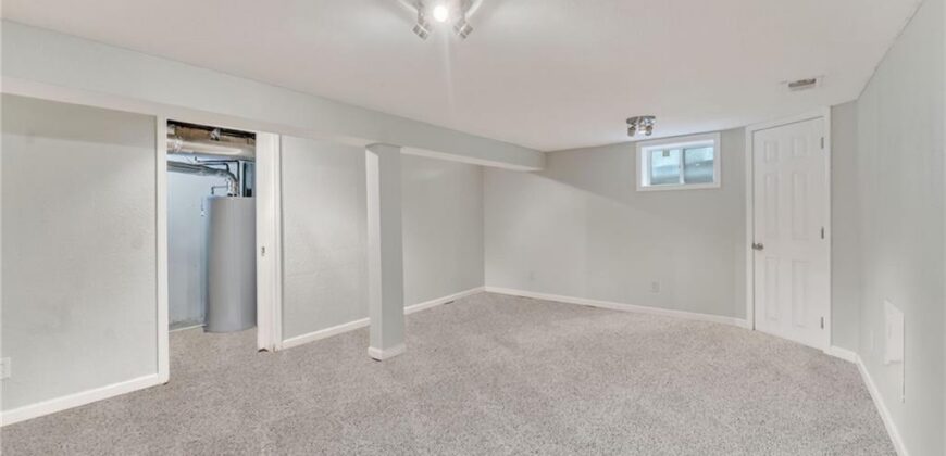 4925 N Smalley Avenue, Kansas City, MO 64119