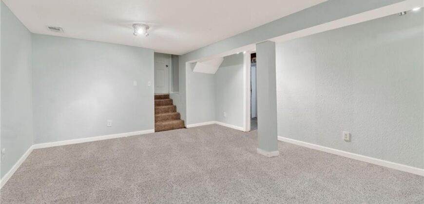 4925 N Smalley Avenue, Kansas City, MO 64119