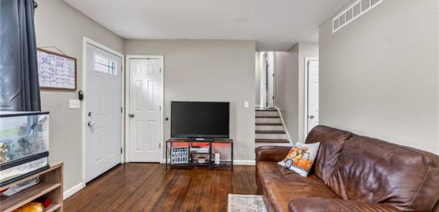 4925 N Smalley Avenue, Kansas City, MO 64119