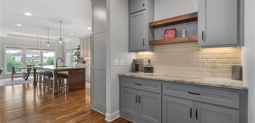 7715 N Wallace Avenue, Kansas City, MO 64158