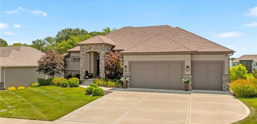 7715 N Wallace Avenue, Kansas City, MO 64158