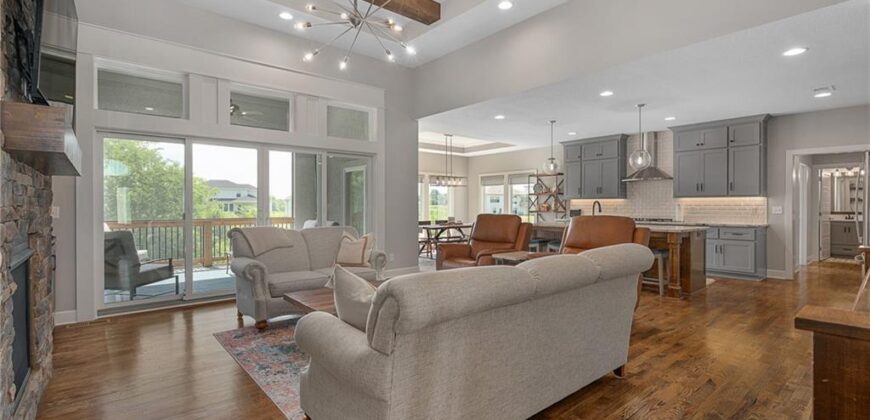 7715 N Wallace Avenue, Kansas City, MO 64158
