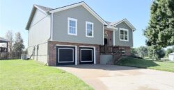 1101 E 18th Street, Kearney, MO 64060