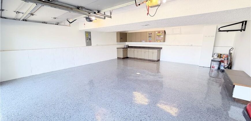 1101 E 18th Street, Kearney, MO 64060