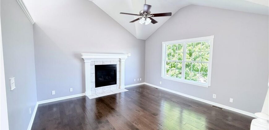 1101 E 18th Street, Kearney, MO 64060