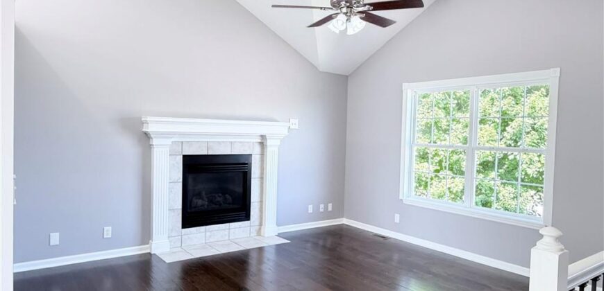 1101 E 18th Street, Kearney, MO 64060