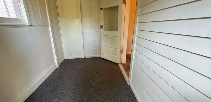 528 Park Street, Excelsior Springs, MO 64024