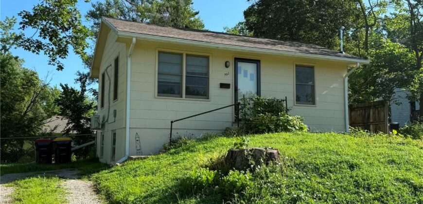 902 Williams Street, Excelsior Springs, MO 64024