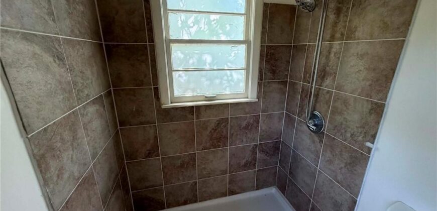 902 Williams Street, Excelsior Springs, MO 64024