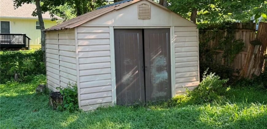 902 Williams Street, Excelsior Springs, MO 64024
