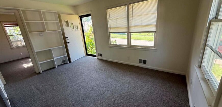 902 Williams Street, Excelsior Springs, MO 64024