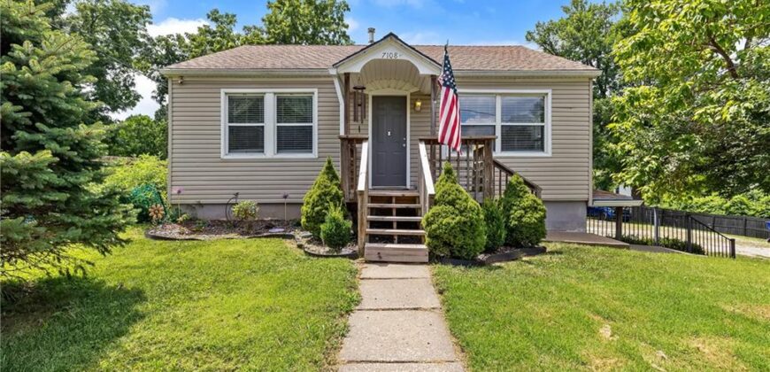 7108 N Kranz Road, Gladstone, MO 64118
