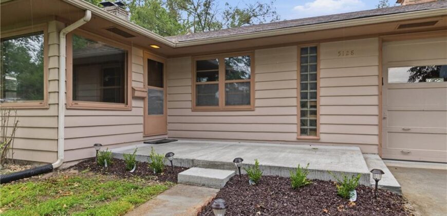 5128 N Lister Avenue, Kansas City, MO 64119