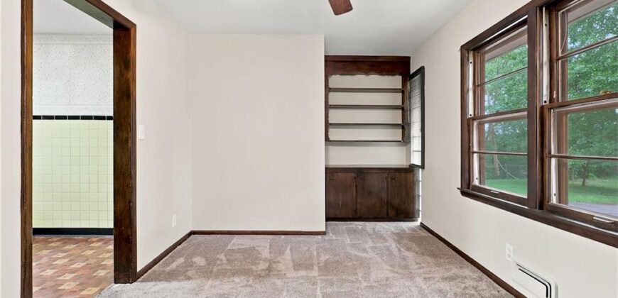 5128 N Lister Avenue, Kansas City, MO 64119