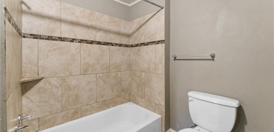 5234 NE Barnes Avenue, Kansas City, MO 64119