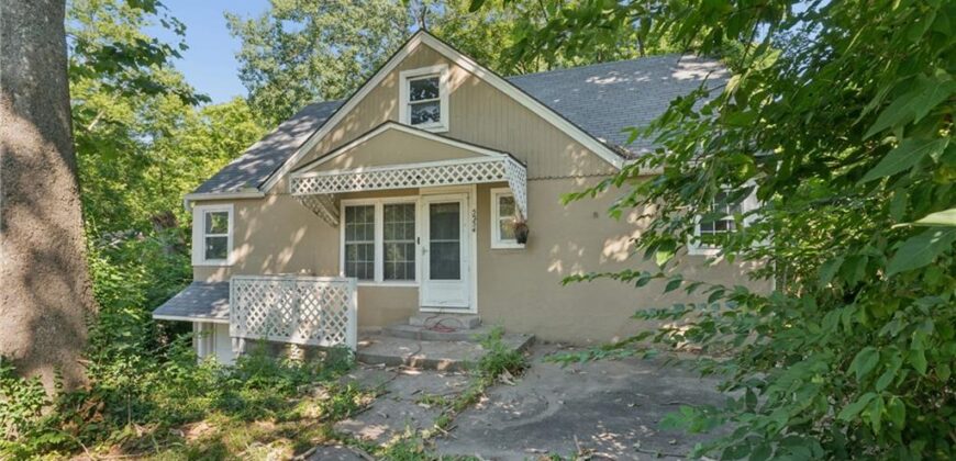 5234 NE Barnes Avenue, Kansas City, MO 64119