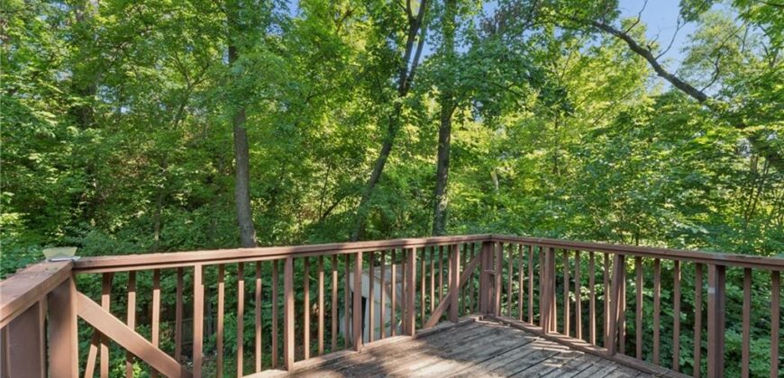 5234 NE Barnes Avenue, Kansas City, MO 64119