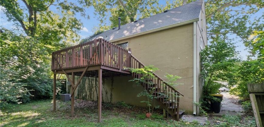 5234 NE Barnes Avenue, Kansas City, MO 64119