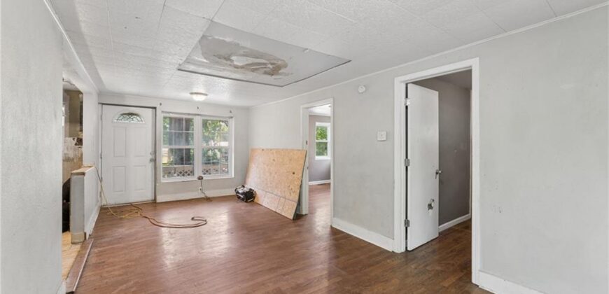 5234 NE Barnes Avenue, Kansas City, MO 64119