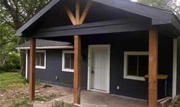 4112 N Mersington Avenue, Kansas City, MO 64117