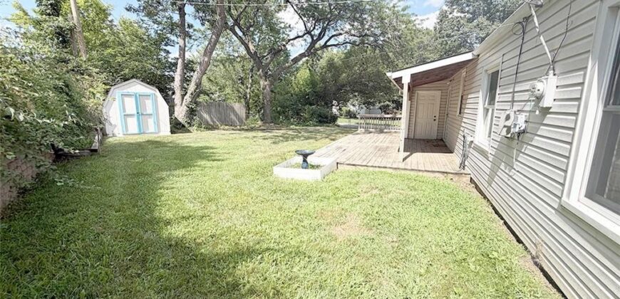616 NE 67th Terrace, Gladstone, MO 64118