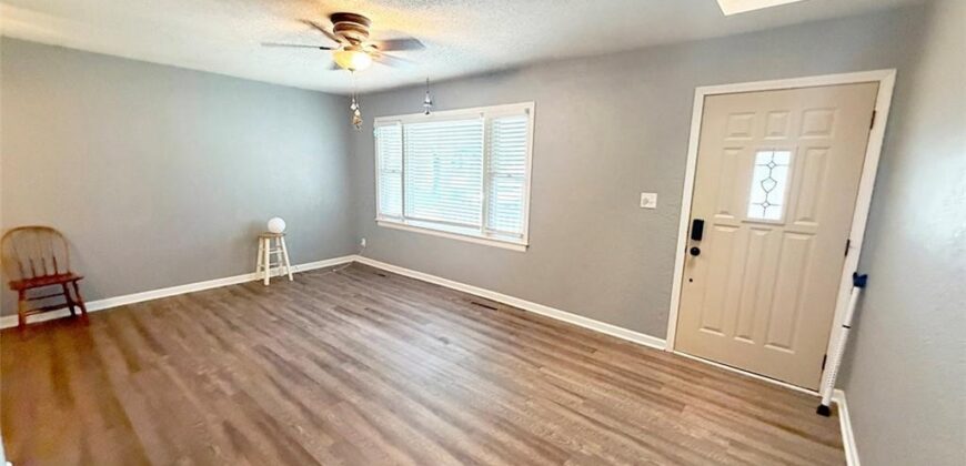 616 NE 67th Terrace, Gladstone, MO 64118