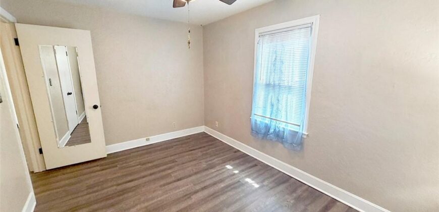 616 NE 67th Terrace, Gladstone, MO 64118