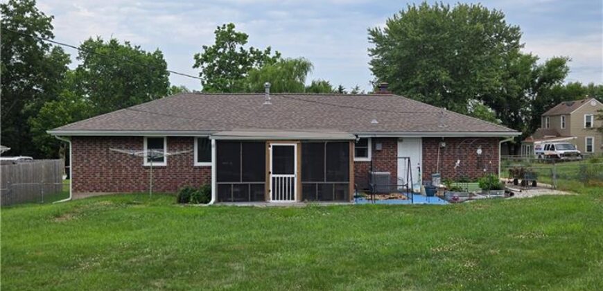 920 Tracy Avenue, Excelsior Springs, MO 64024