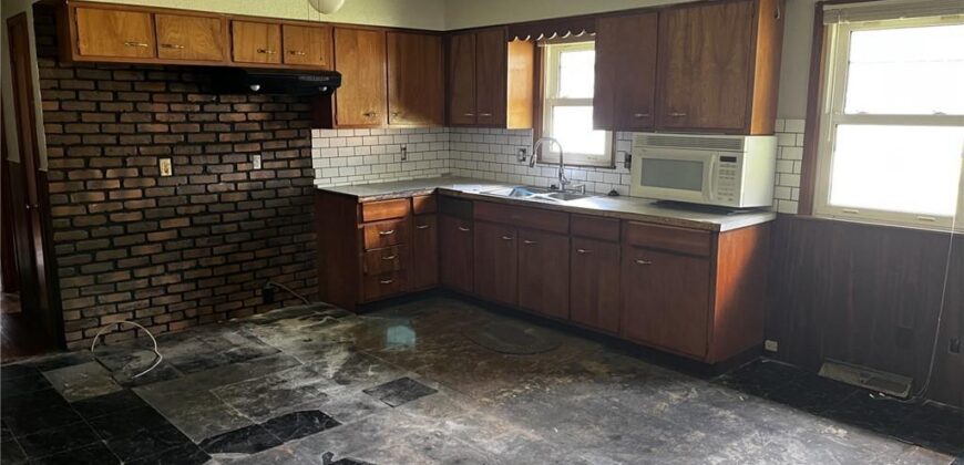 1204 Wornall Road, Excelsior Springs, MO 64024