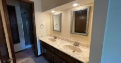 7010 N Askew Avenue, Gladstone, MO 64119