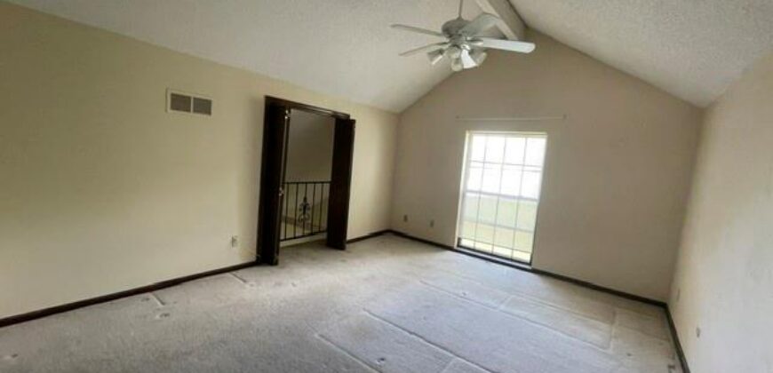 7010 N Askew Avenue, Gladstone, MO 64119