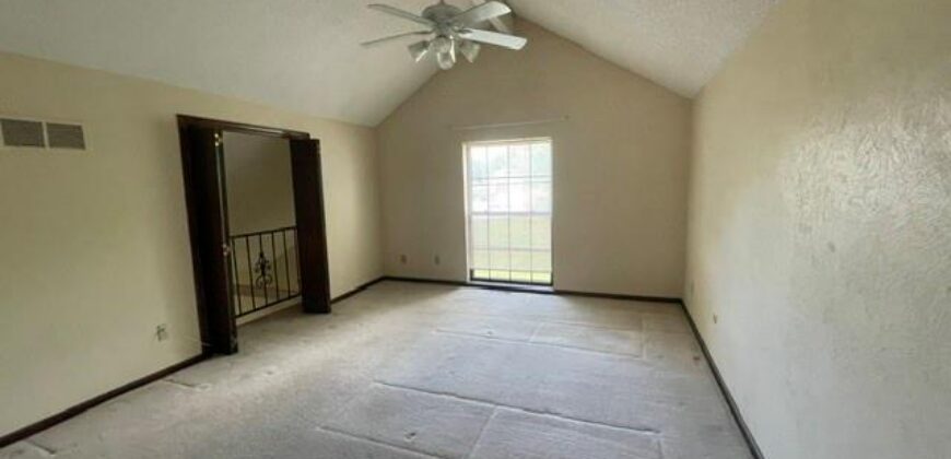 7010 N Askew Avenue, Gladstone, MO 64119