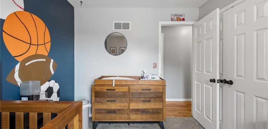1011 NW 71st Court, Kansas City, MO 64118