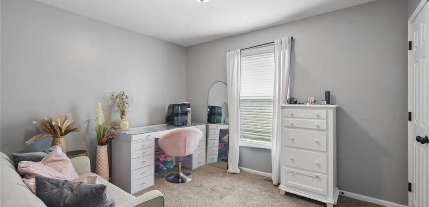 1011 NW 71st Court, Kansas City, MO 64118
