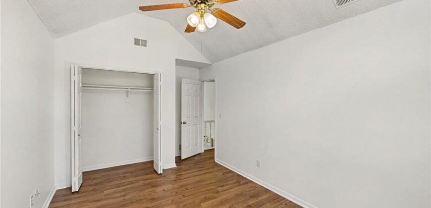 4823 NW 57th Court, Kansas City, MO 64151