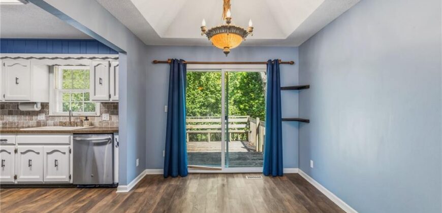 7617 N Stoddard Avenue, Kansas City, MO 64152