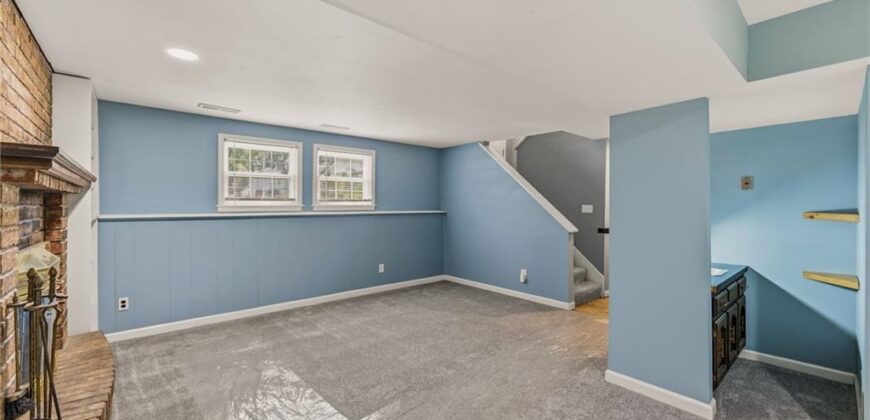 7617 N Stoddard Avenue, Kansas City, MO 64152