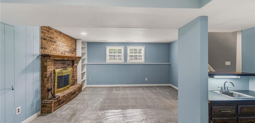 7617 N Stoddard Avenue, Kansas City, MO 64152