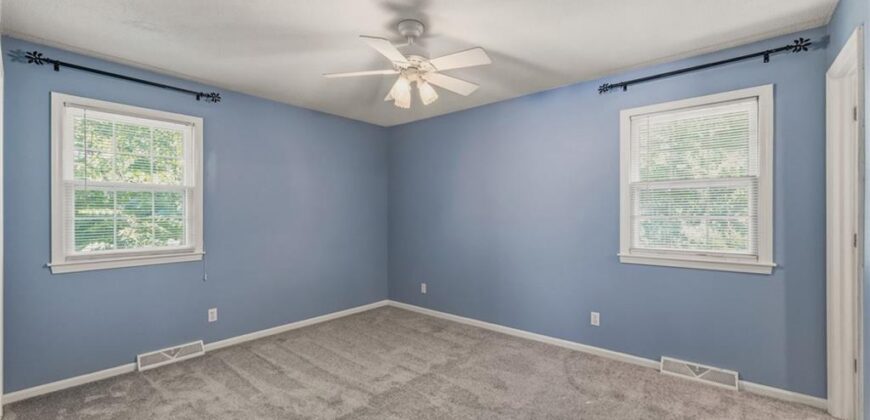 7617 N Stoddard Avenue, Kansas City, MO 64152