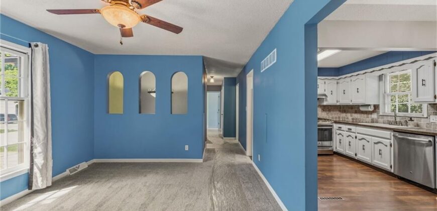 7617 N Stoddard Avenue, Kansas City, MO 64152
